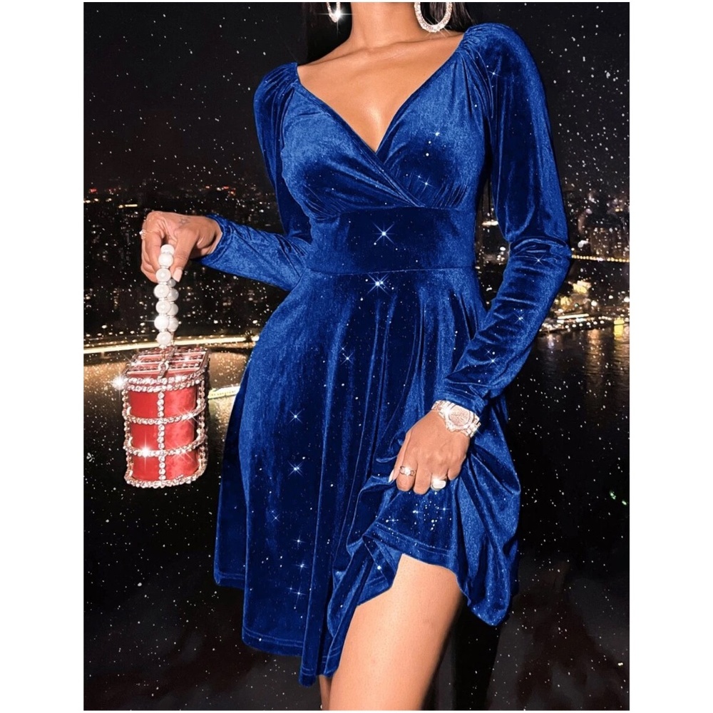 Luxe Surplice Velvet Long Sleeve Party Evening Dress - Picture 6 of 11